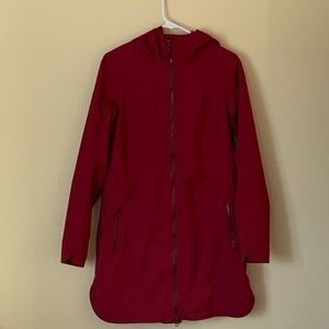 Lululemon definitely raining jacket cranberry size 8